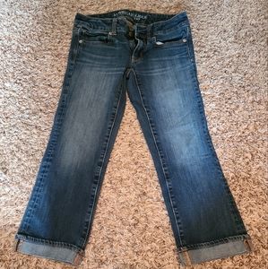 American Eagle Artist Cropped Jeans Dark Blue Size 4